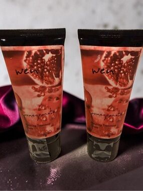 WEN Pomegranate Finishing Treatment Creme - Red/Black